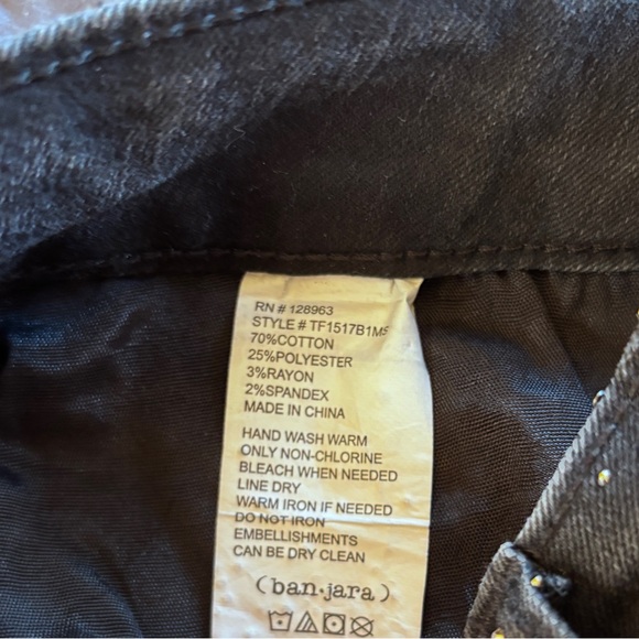 Ban-jara Rhinestone Embellished Mid-Rise Jeans 28 - Picture 6 of 6